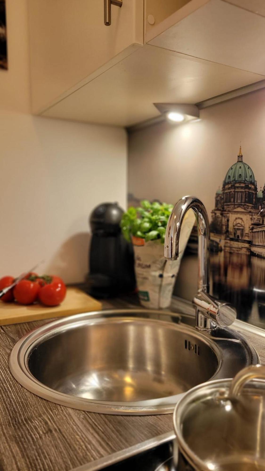 Berlin-Oase - Schnuckelige Ferienwohnung An Der Grenze Zu Berlin Schönefeld Extérieur photo